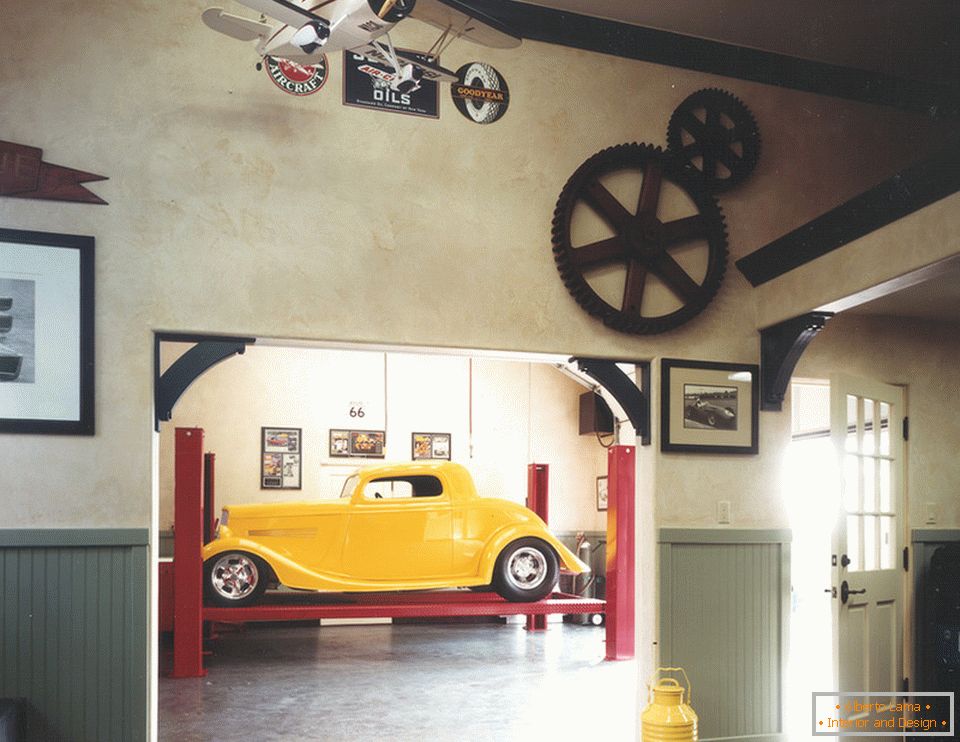 Interior da garagem em estilo retro