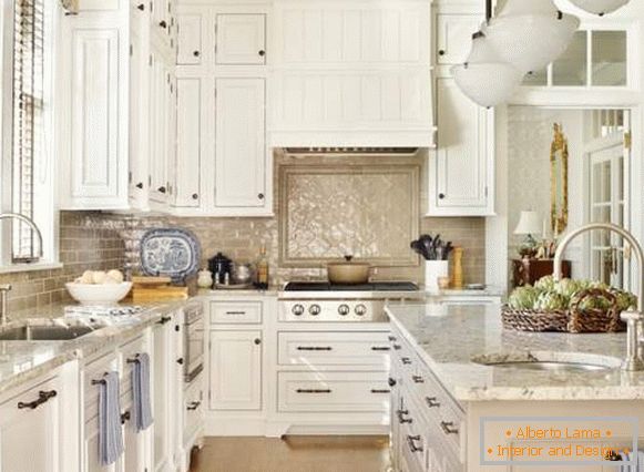 Clássico de cozinha branco - decoração de foto