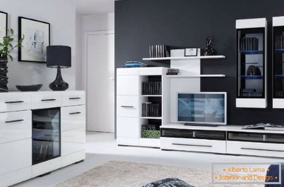 Mobília moderna sala de estar - brilho branco sobre um fundo preto
