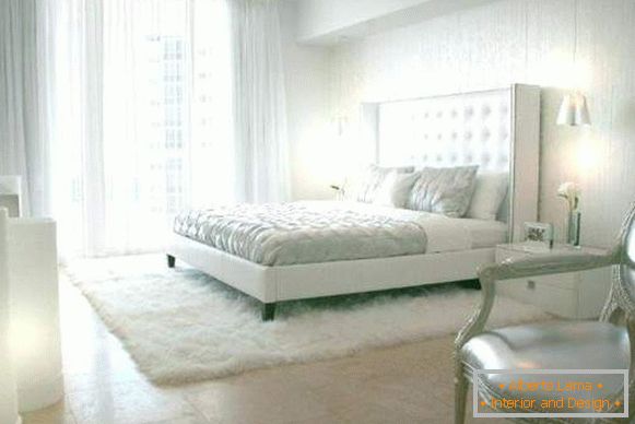 tapetes brancos em design de interiores, foto 22