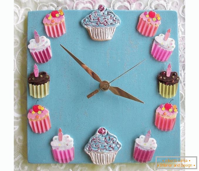 Cupcakes de relógio de parede