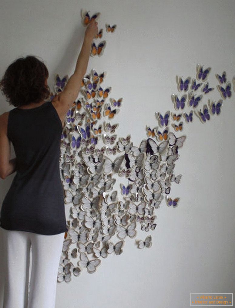 Cole borboletas na parede
