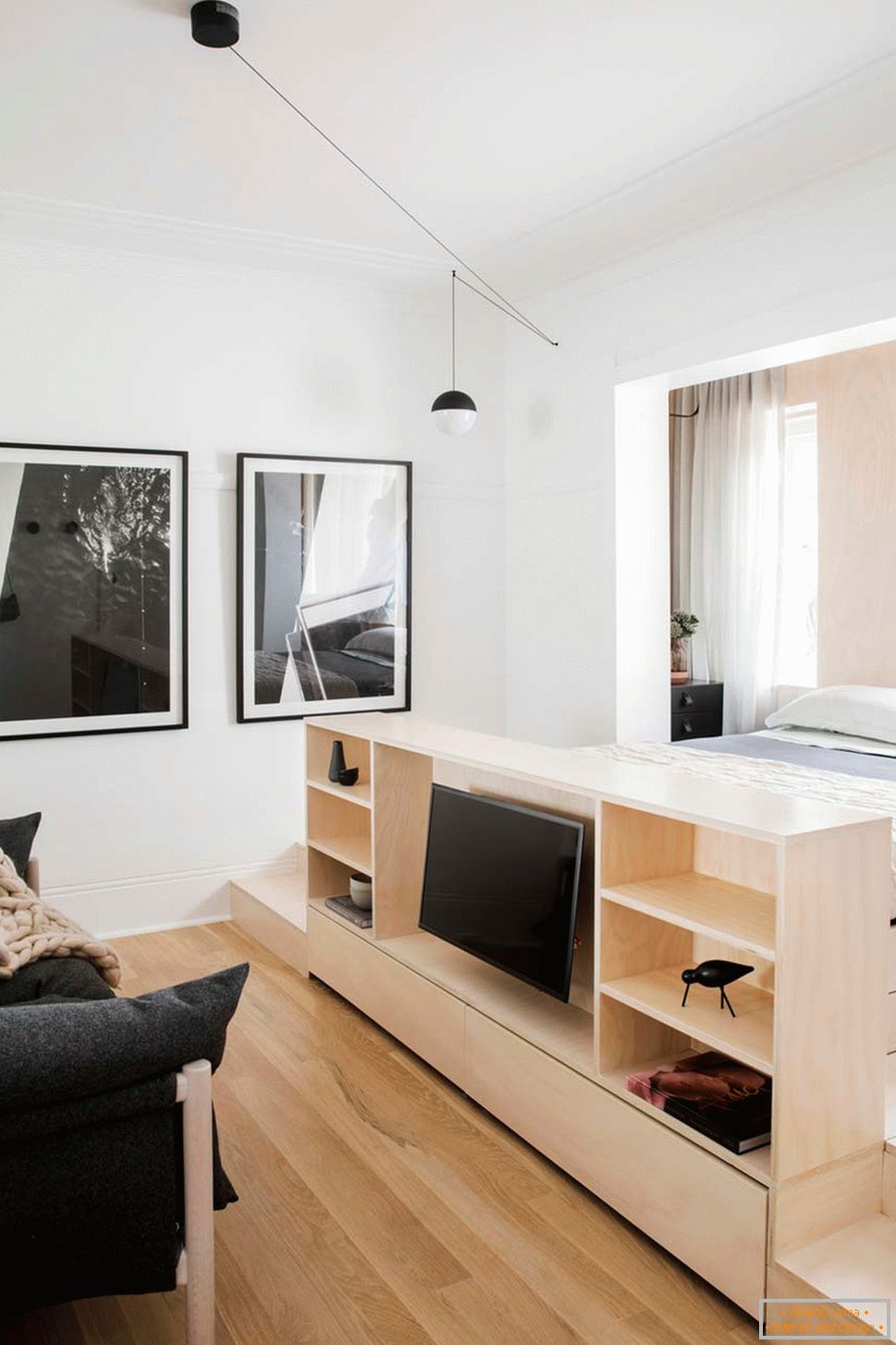 Design de interiores de um pequeno apartamento em Sydney - телевизор