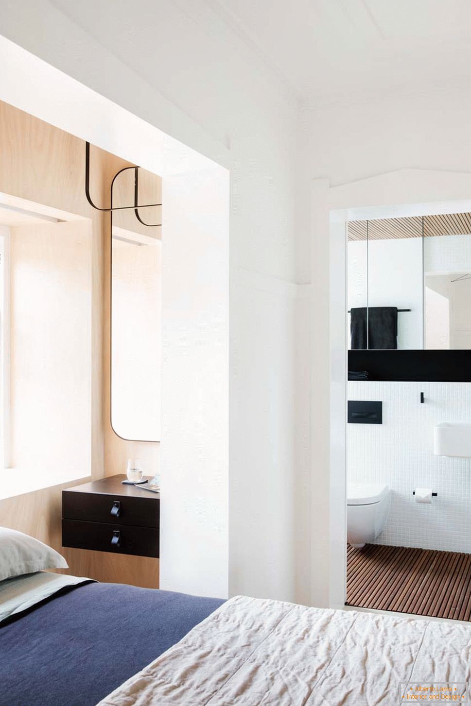 Design de interiores de um pequeno apartamento em Sydney - вид на санузел