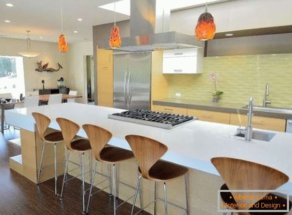 Design de cozinhas modernas em uma casa particular - foto da sala de jantar