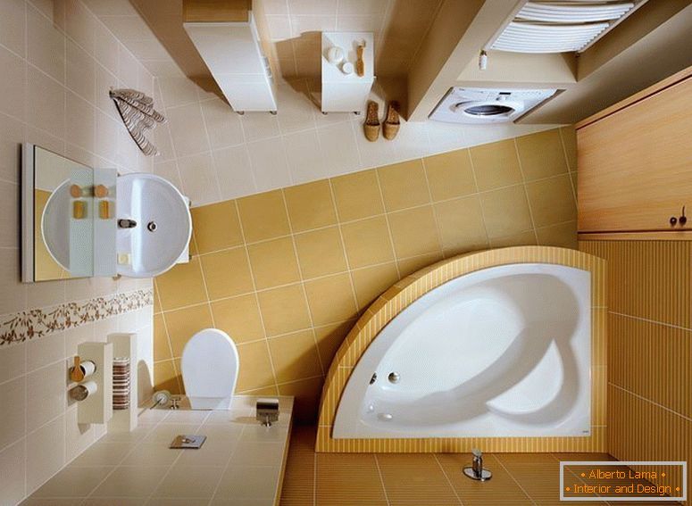 O layout de uma pequena casa de banho em Khrushchev