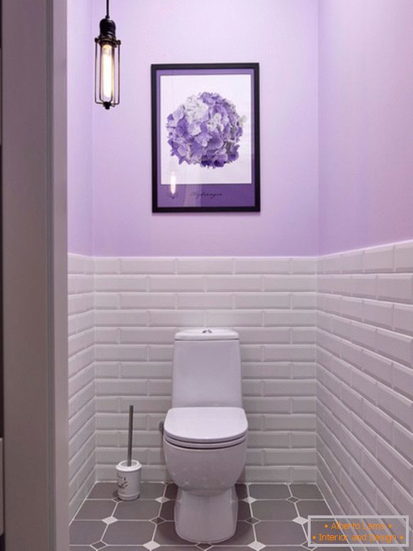 Azulejo em pequena foto de design de banheiro 7