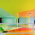 Design interior multicolorido