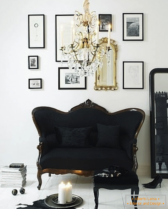 Luxuosa decoração em preto e dourado no interior