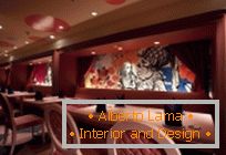 Interior: Restaurante Alice no País das Maravilhas em Tóquio