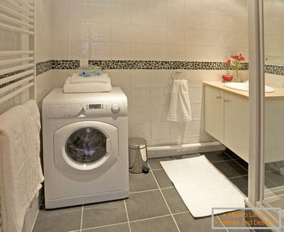 design de uma casa de banho com uma máquina de lavar roupa, foto 19