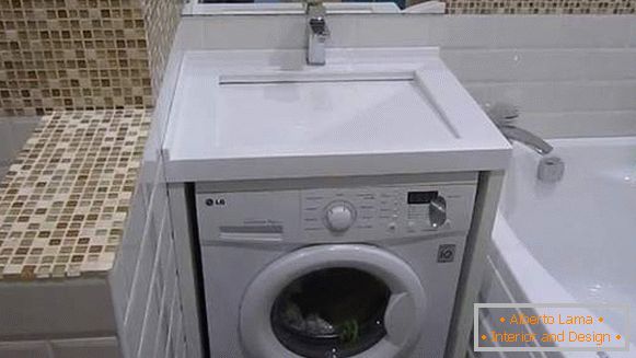 projeto do banheiro com uma foto da máquina de lavar roupa, foto 6
