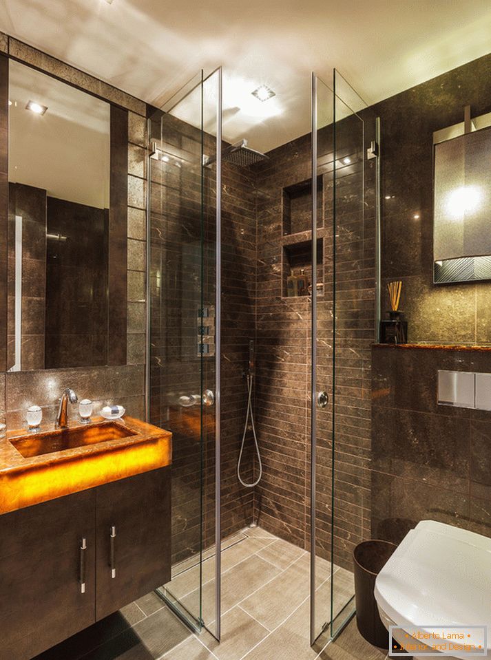 Uma casa de banho de um pequeno apartamento elegante