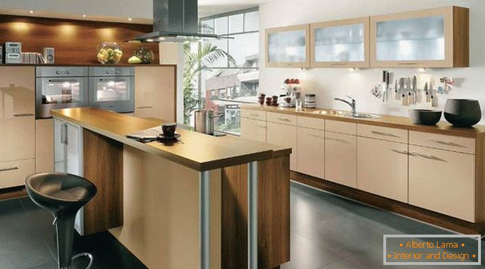 Móveis de cozinha modular permite que você organize harmoniosamente uma sala de tamanhos diferentes.