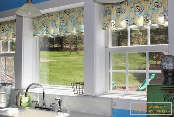 lindas cortinas curtas na cozinha, foto 34