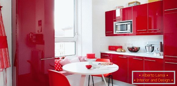 Cozinha vermelha na foto interior 20