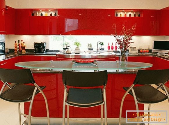 Cozinha em tons vermelhos foto 24