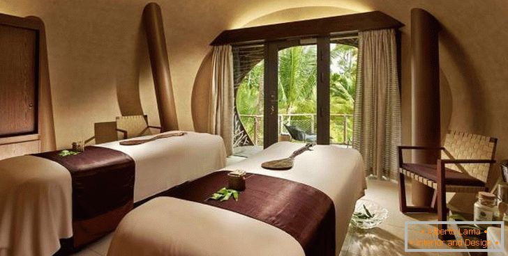 Um quarto para tratamentos de spa no The Brando Hotel