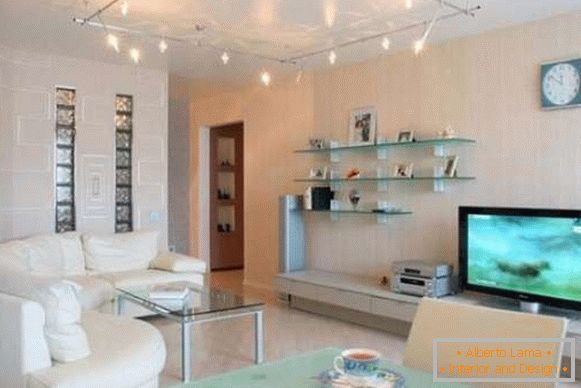Projeto de um pequeno apartamento de 30 metros quadrados em estilo high-tech - foto da sala de estar