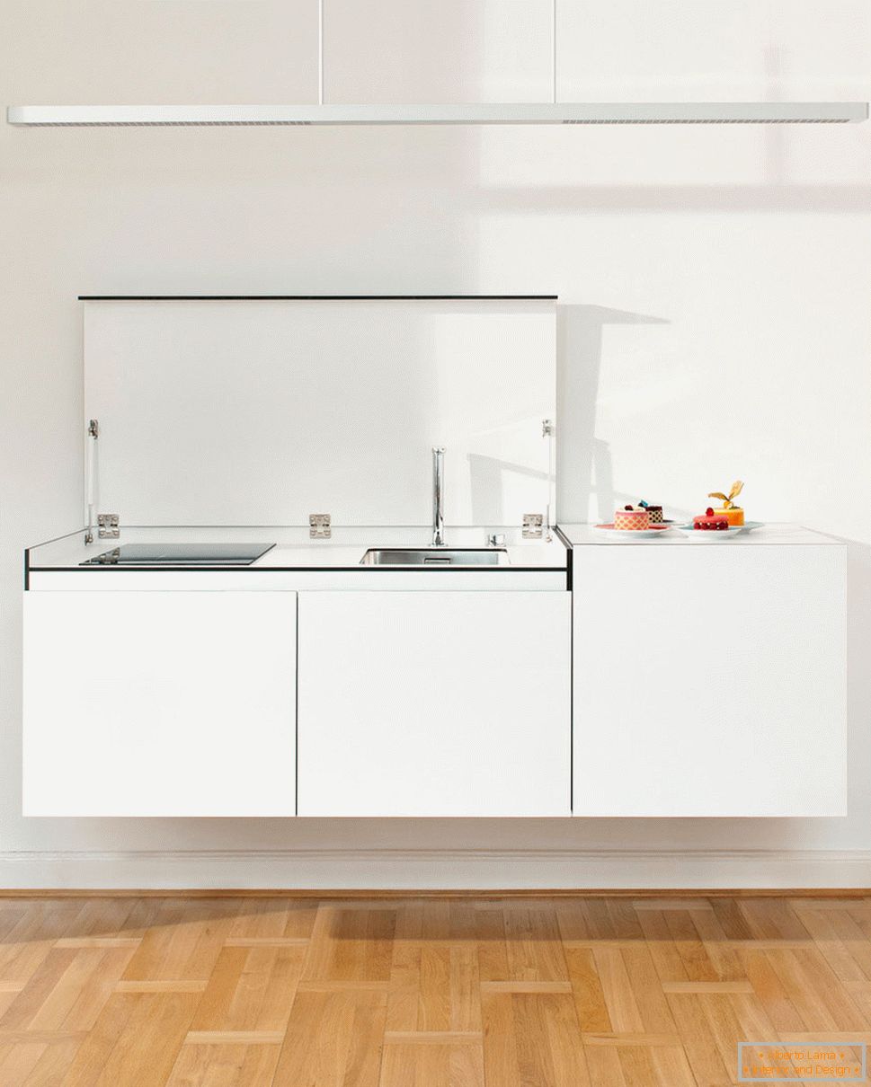 Design de cozinha elegante de tamanhos pequenos - открытая раковина