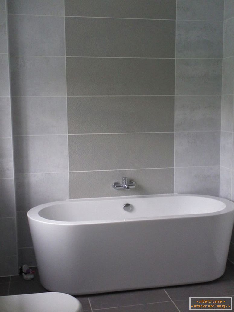 top-quarenta-idéias-cinza-banheiro-telha-projeta-pequeno-espaço-adicionado-oval-banheira-para-decorar-quarto cinza-banheiro-idéias