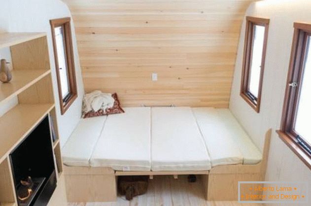 Mini-casa confortável: fotos de Ontário - móveis dobráveis