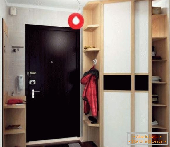 armários no corredor no corredor, pequeno, foto 13