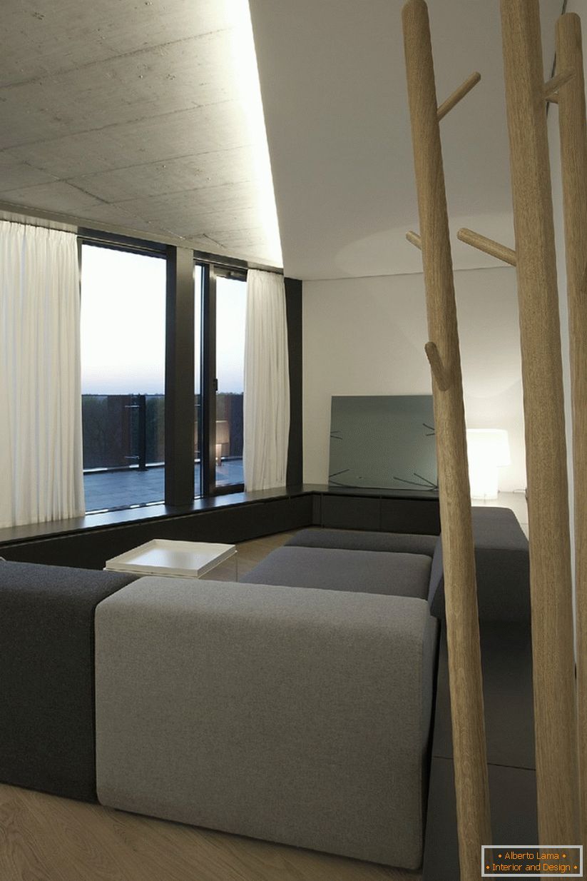 Design de interiores da residência na Lituânia
