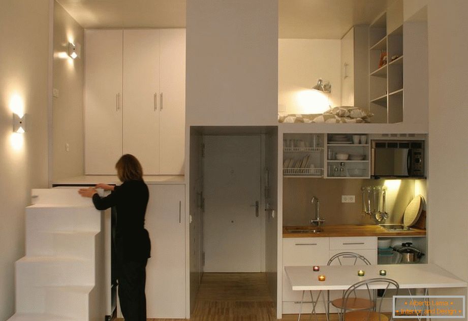 Zoneamento vertical de um pequeno apartamento