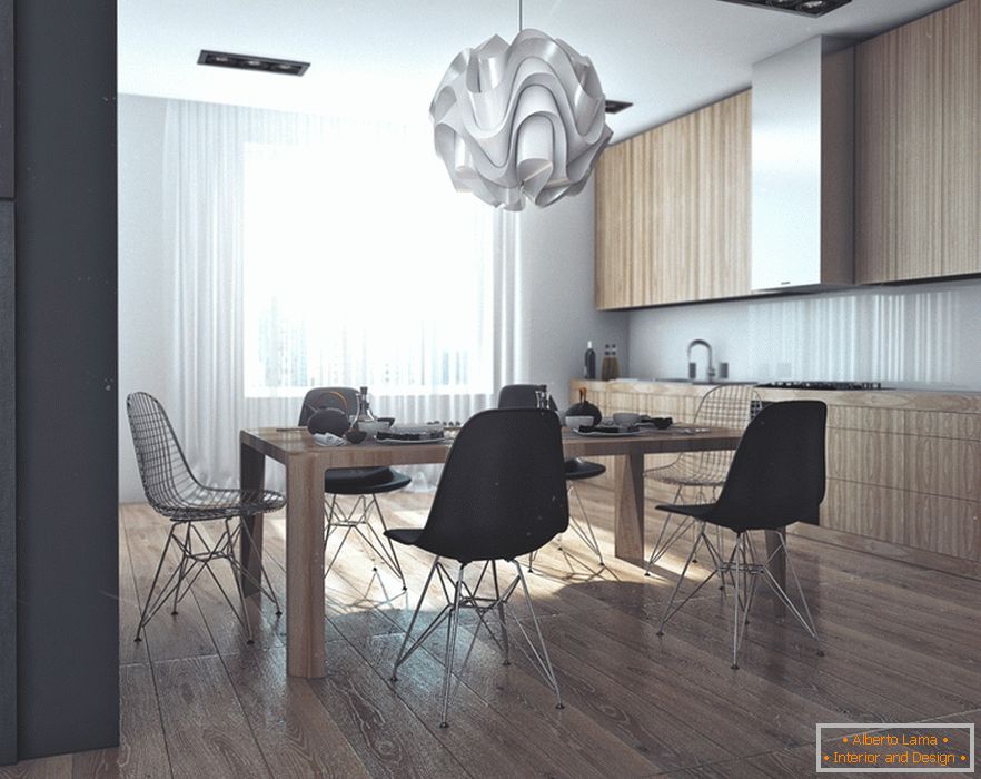 Decoração de madeira de uma sala de jantar em um apartamento para um bacharel de sucesso na Rússia