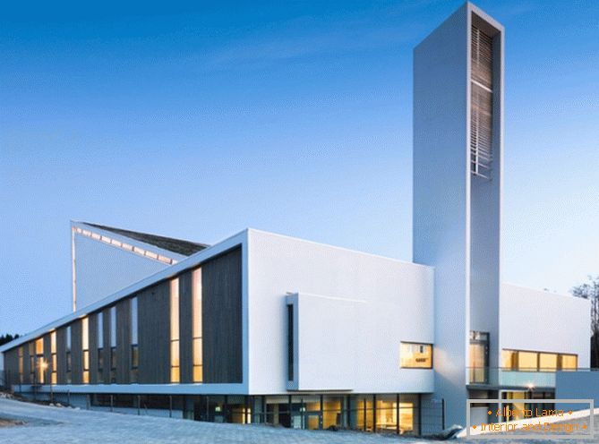A igreja moderna na Noruega Froeyland Orstad