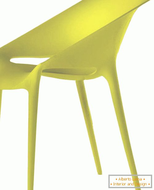 Cadeira elegante de Philippe Starck e Eugeni Quitllet