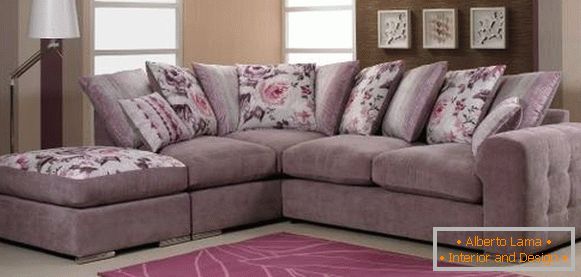 Foto de sofá de canto suave na sala de estar