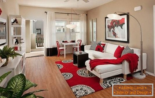 Moderna sala de estar em vermelho