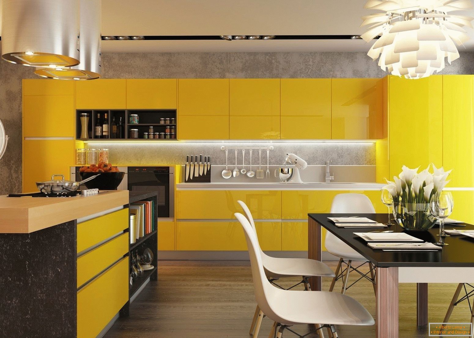 Cozinha с желтыми фасадами и черным столом